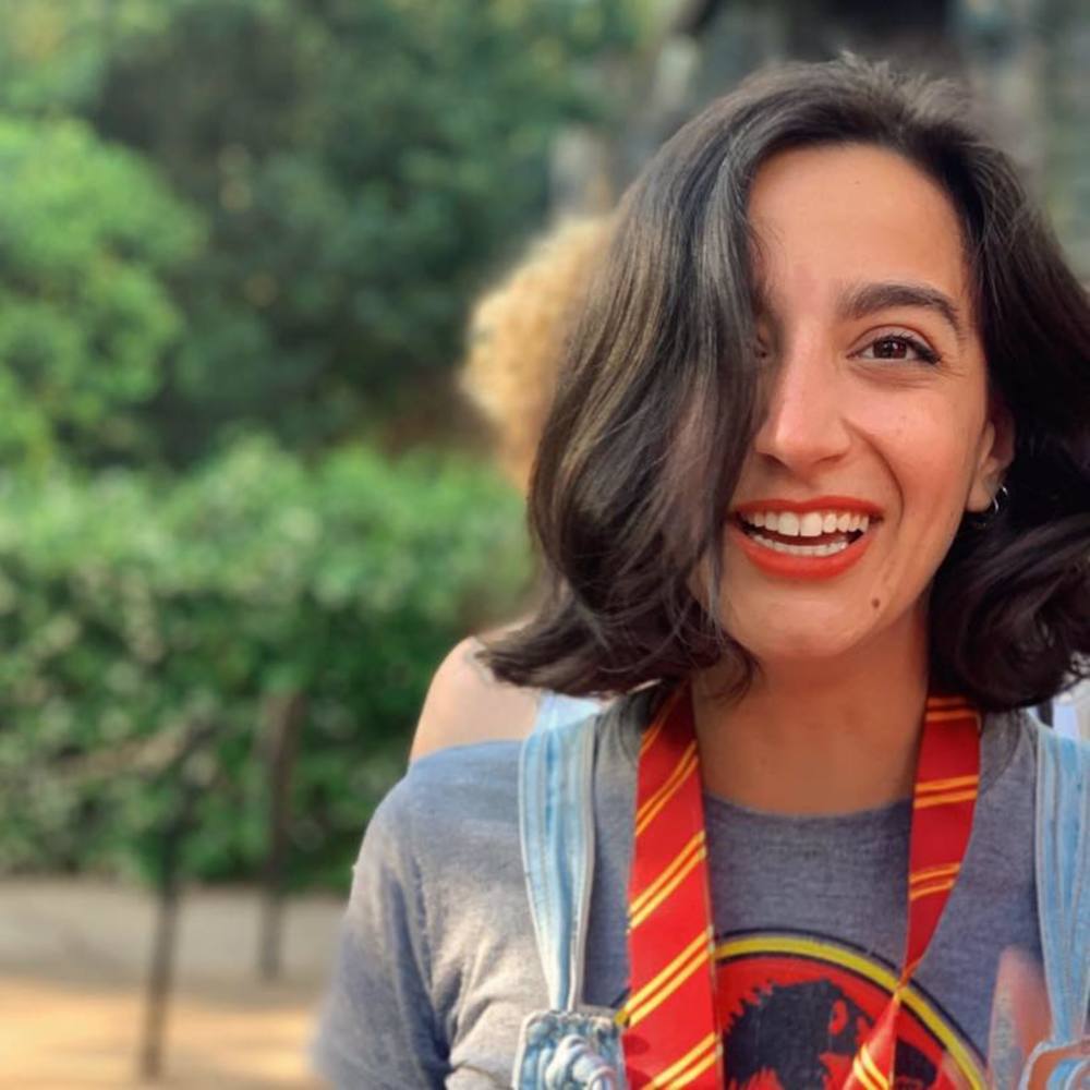 Meet your Posher, Julia